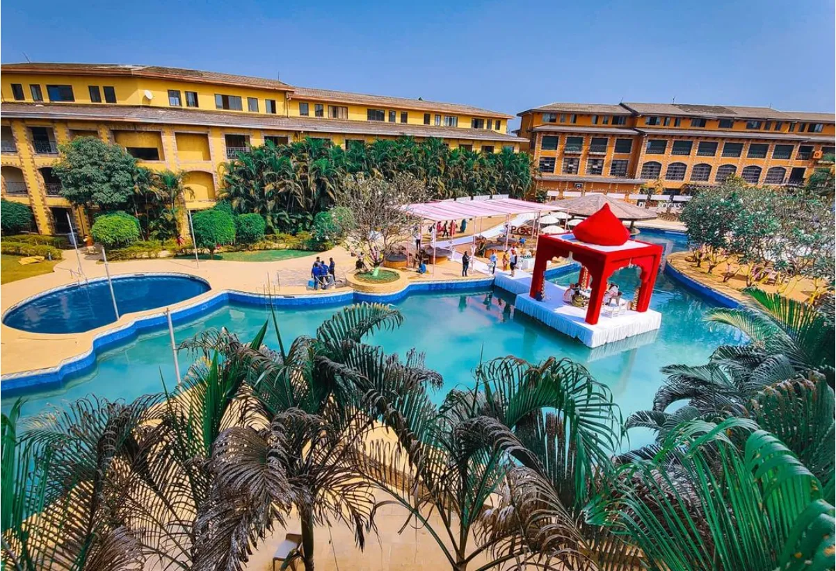 Discover Resorts